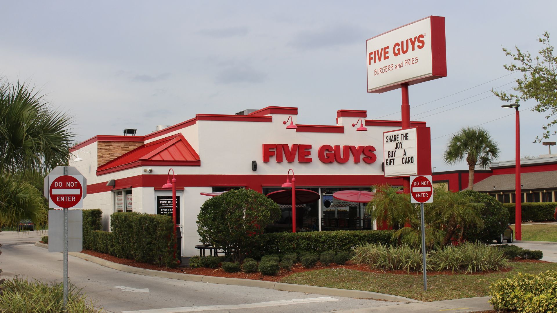 File:Five Guys, Merritt Island.JPG