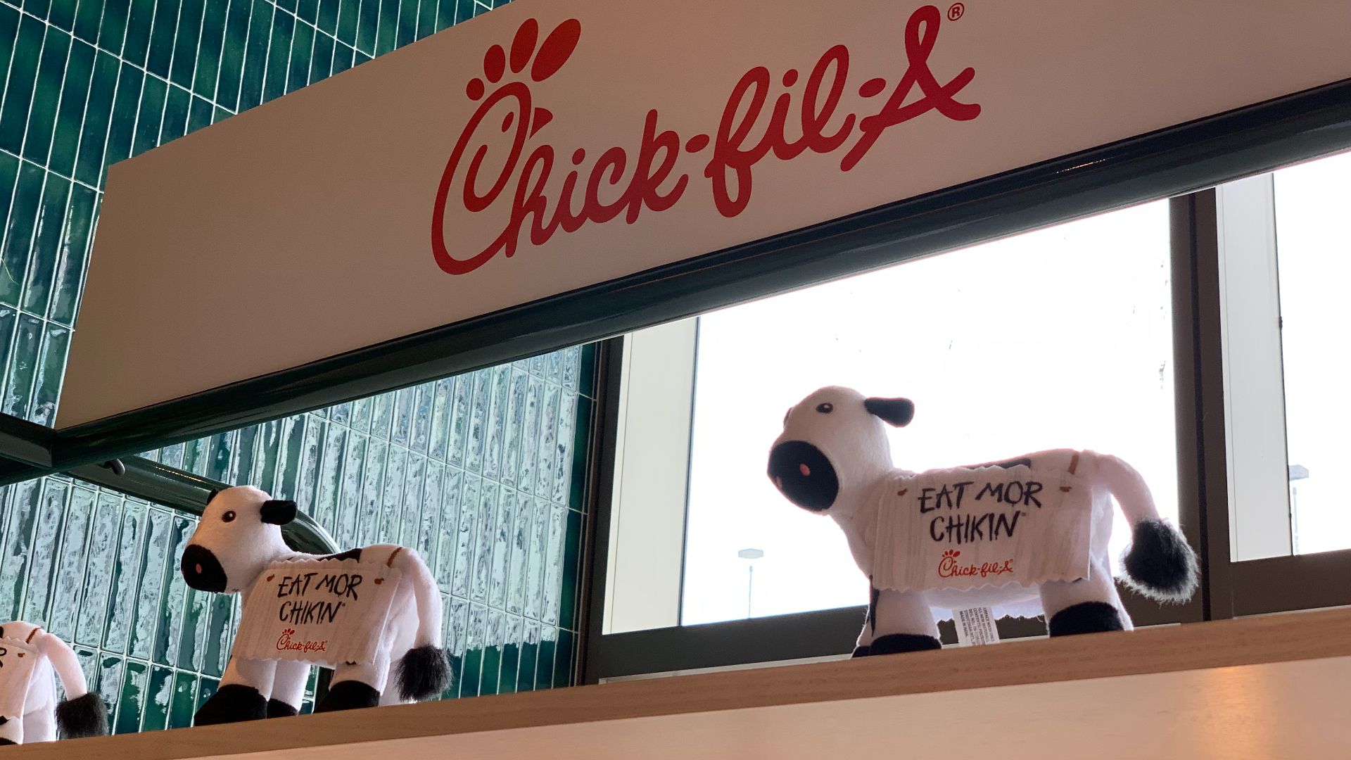 File:Central Fare Food Hall Virgin MiamiCentral (32791950147).jpg