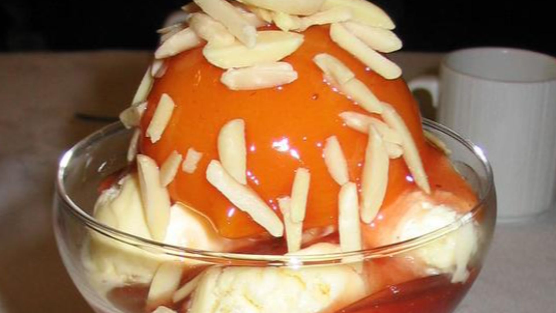 File:Peach Melba.jpg