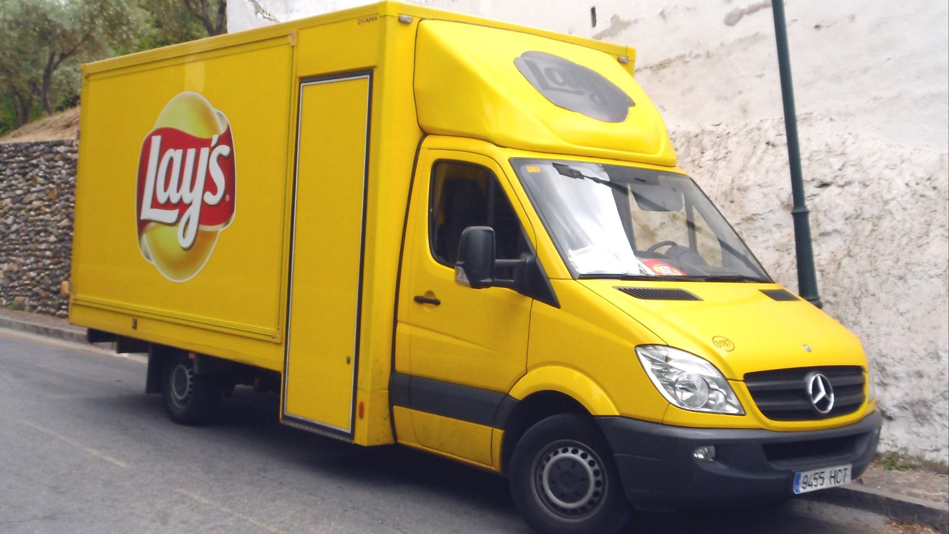 File:Lay's 9455HCT truck 20150521.jpg