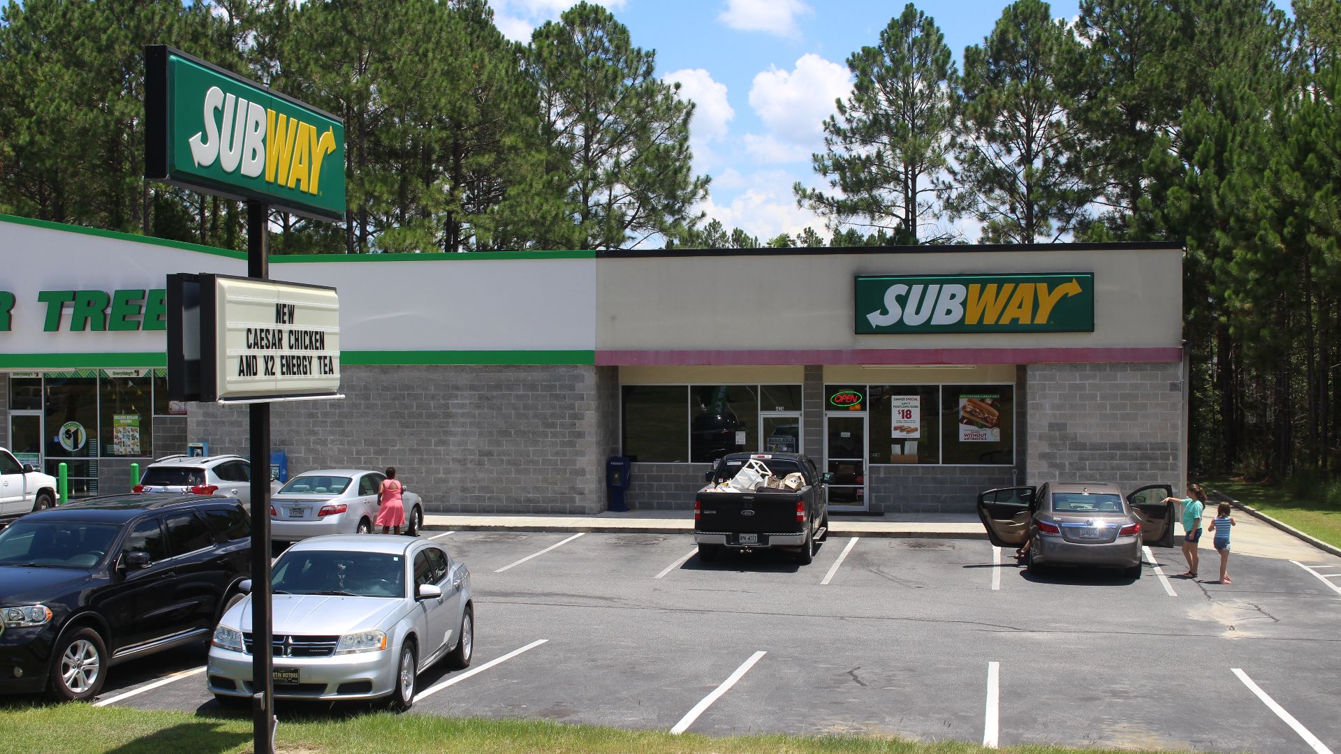 File:Subway Restaurant, Bemiss Rd, Lowndes County.jpg
