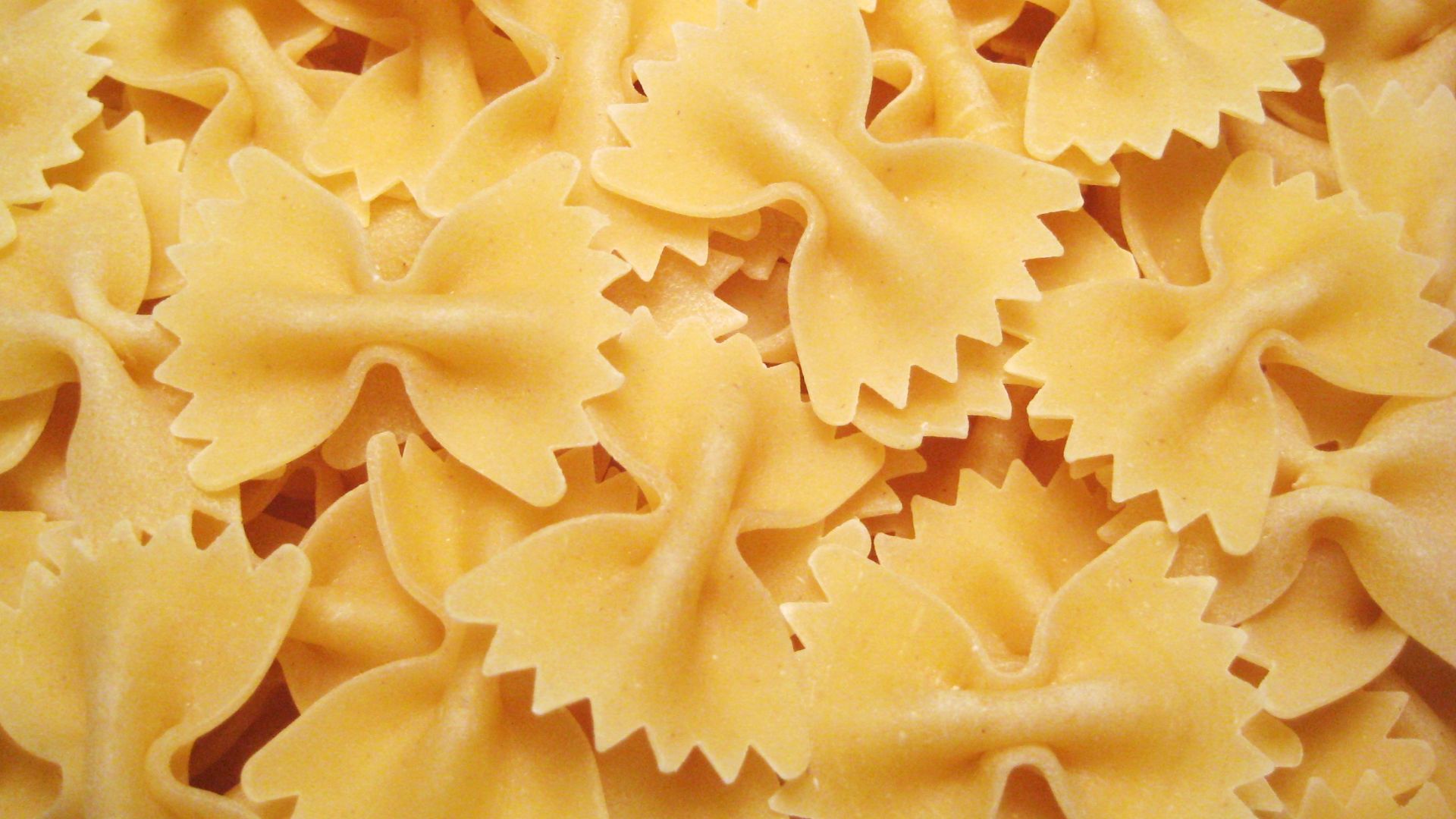 File:Farfalle Pasta.JPG