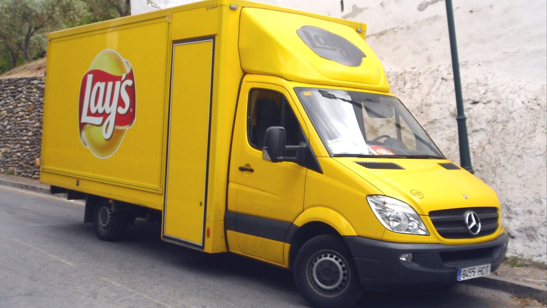 File:Lay's 9455HCT truck 20150521.jpg