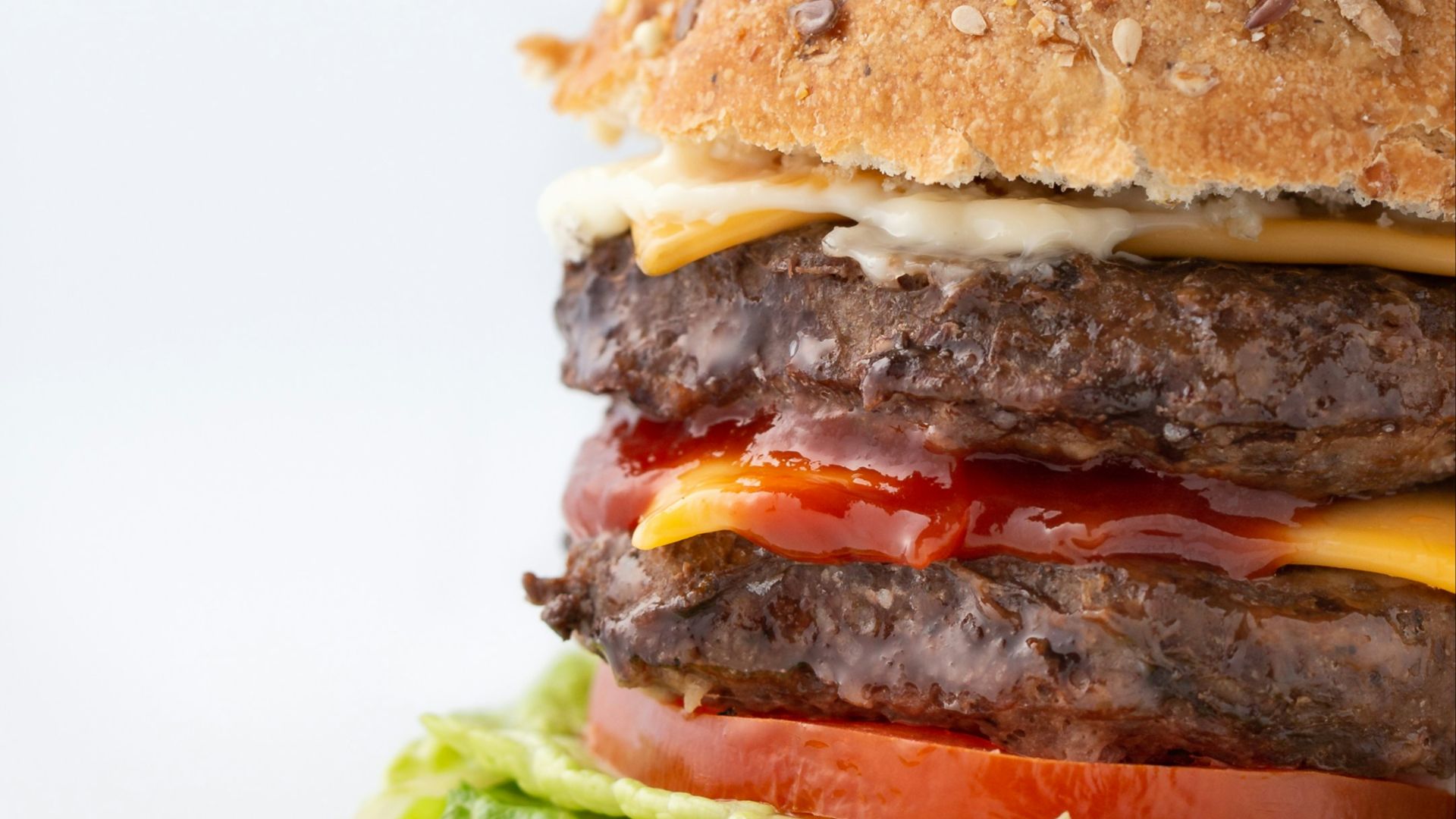 shallow focus photo of hamburger