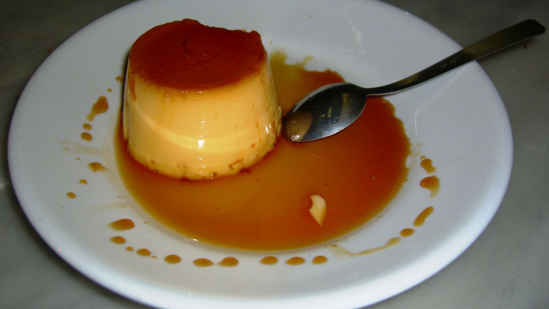 File:Italian Creme Caramel.JPG