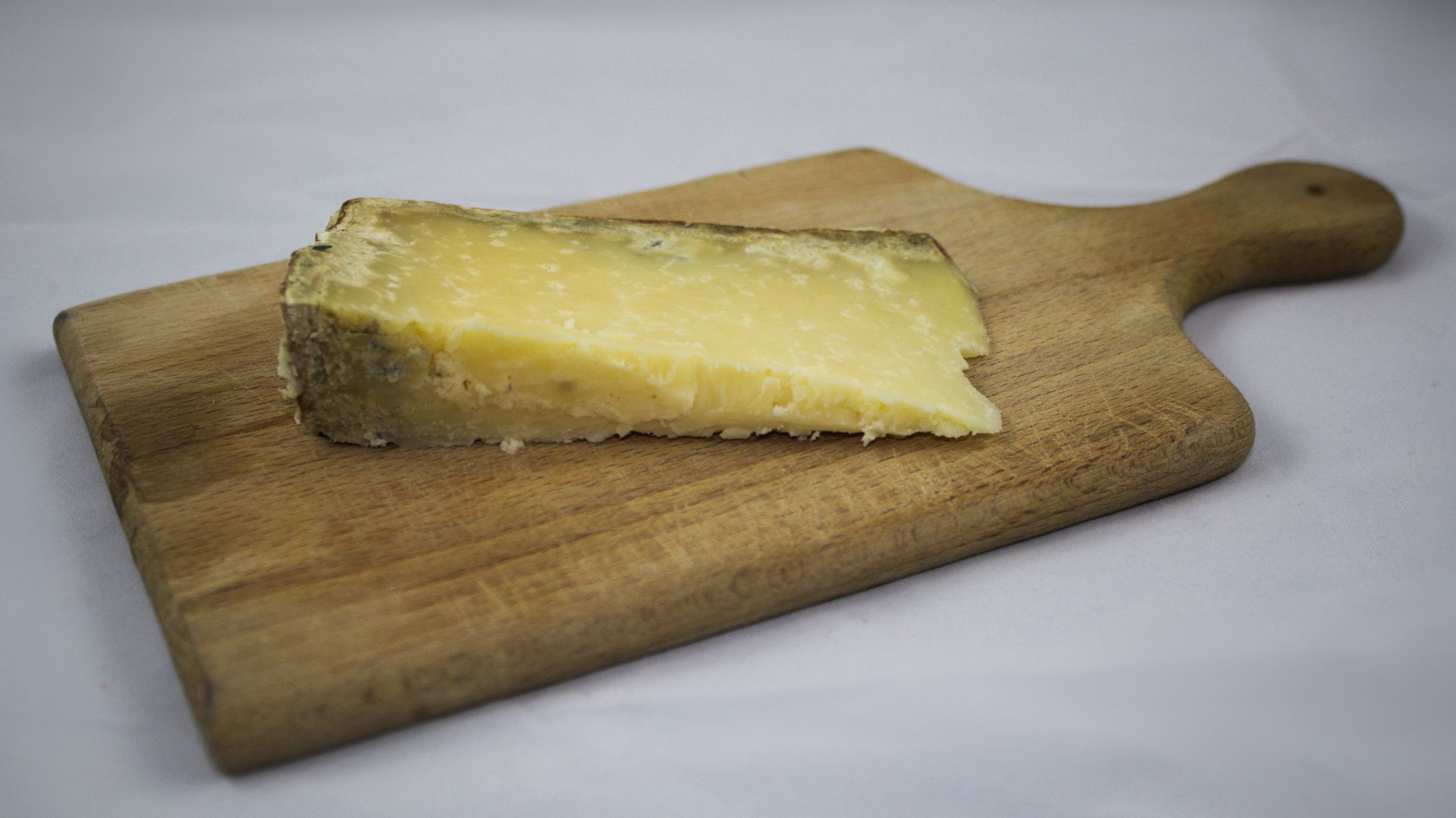 File:Cantal vieux AOP.jpg