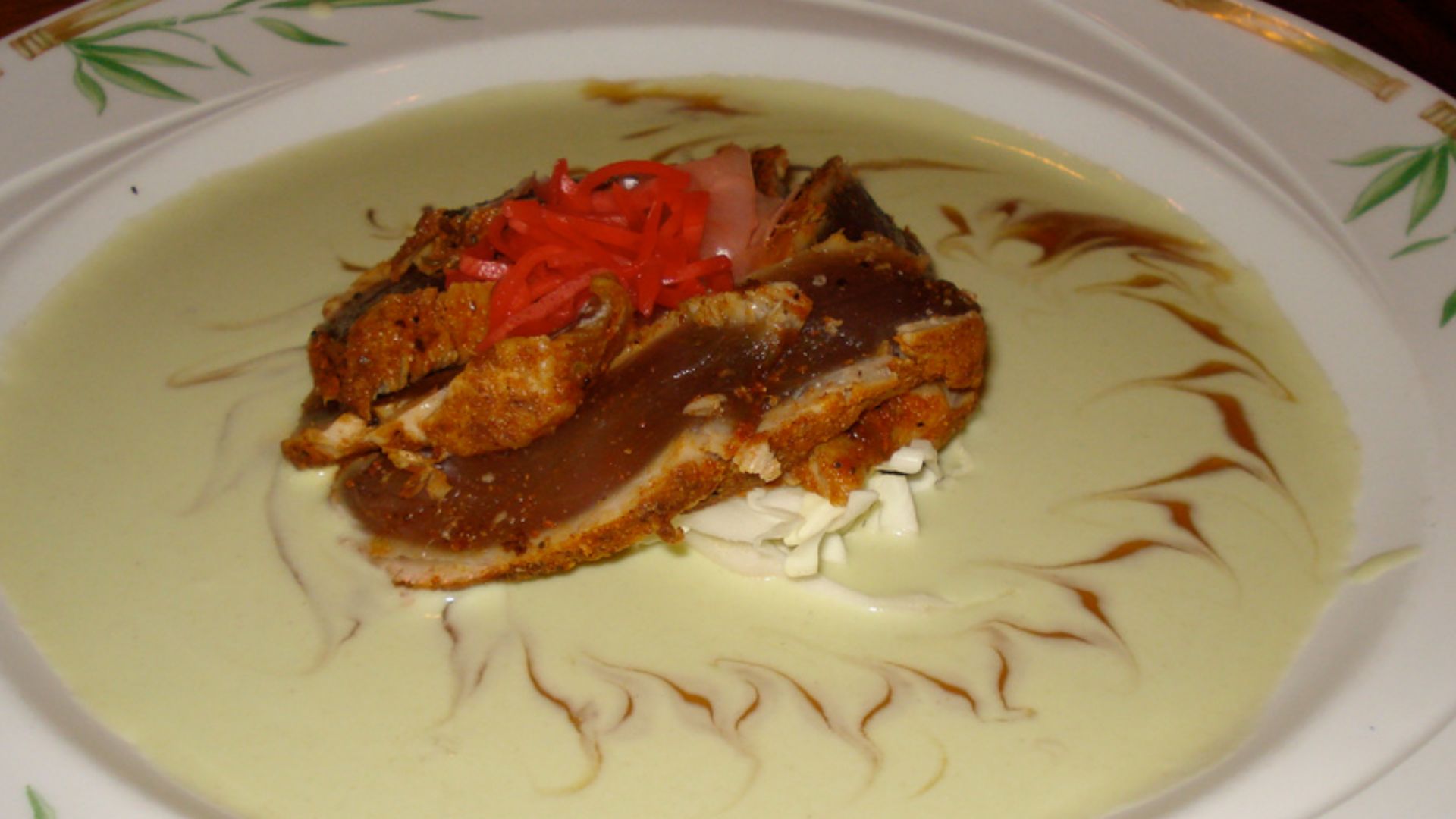 File:Bali Hai seared ahi.jpg