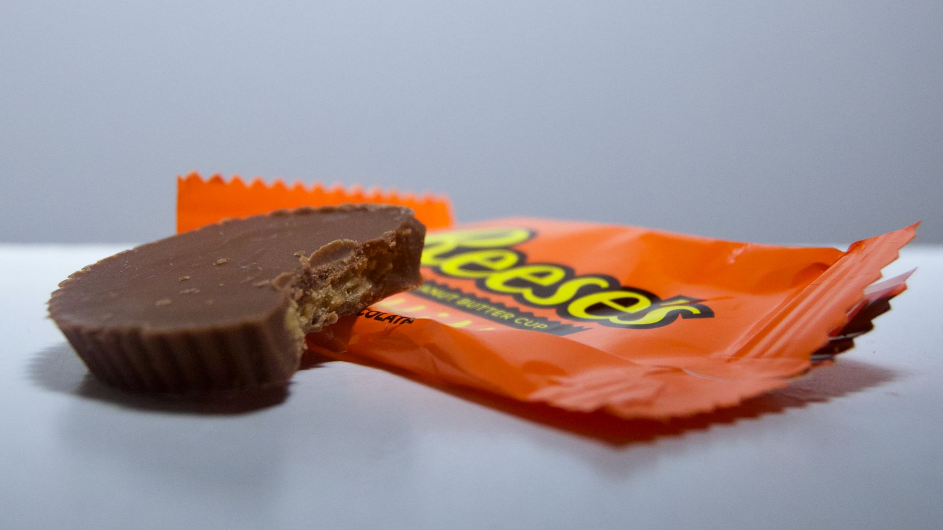 File:Reese's Thins (48682453557).jpg
