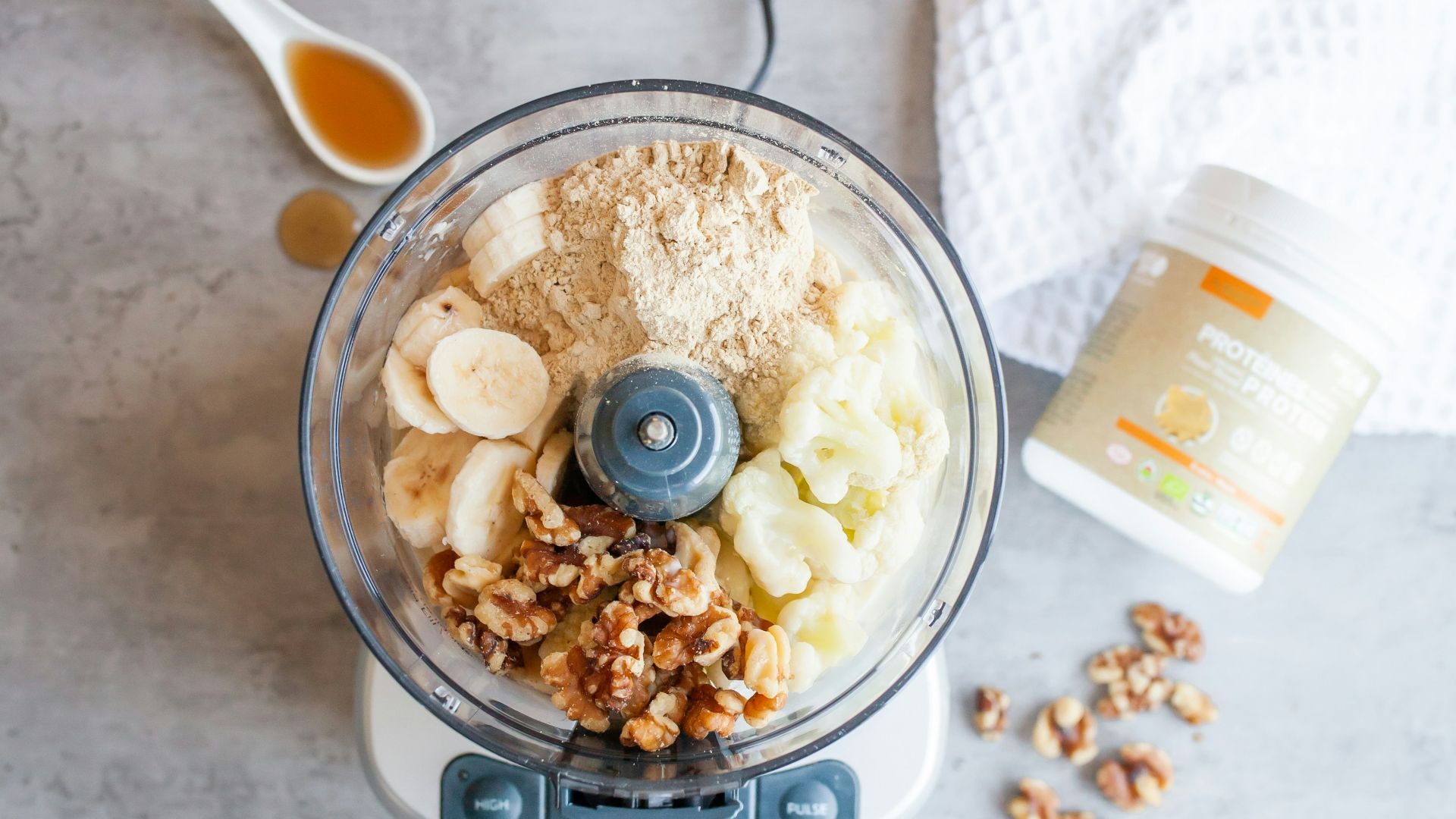 a blender filled with ingredients to make a smoothie