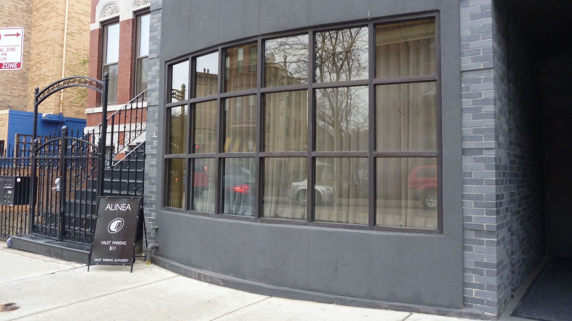 File:Alinea - Front.jpg