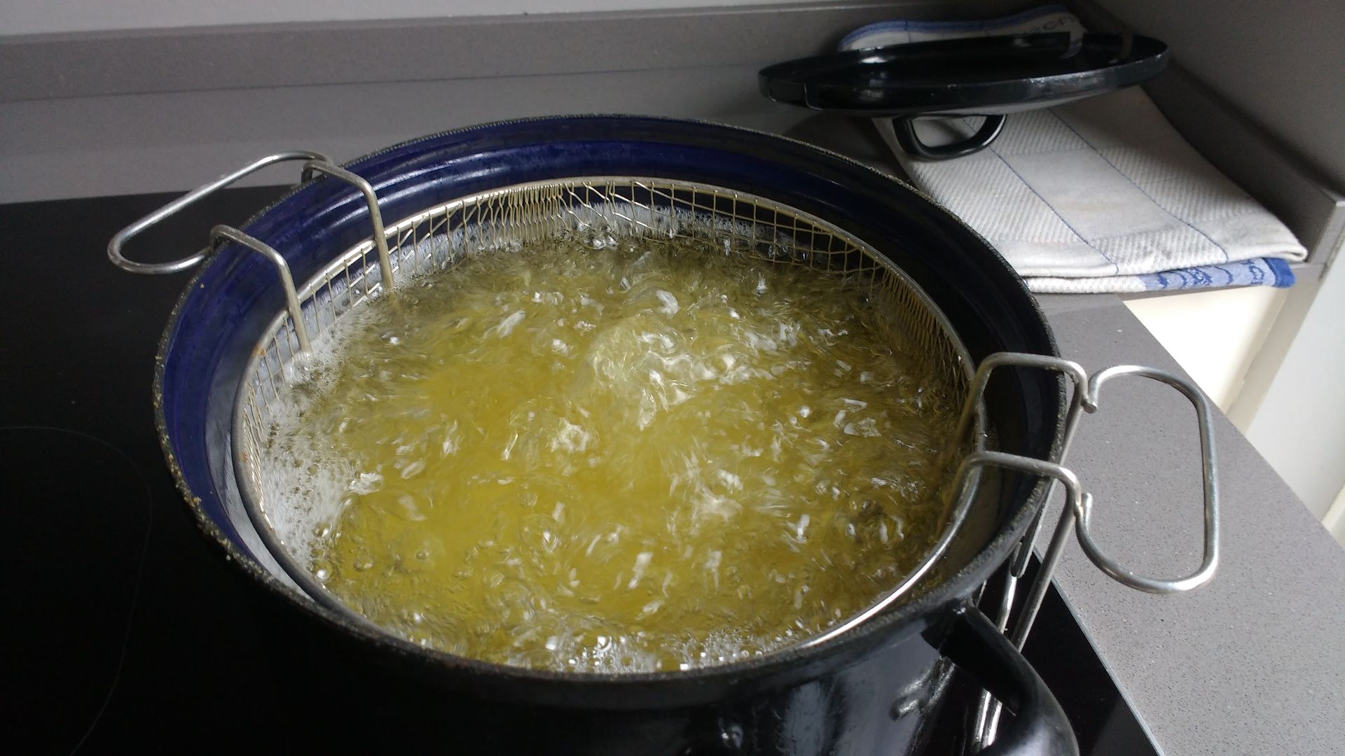 File:Kokend vet 20160430 180252135.jpg