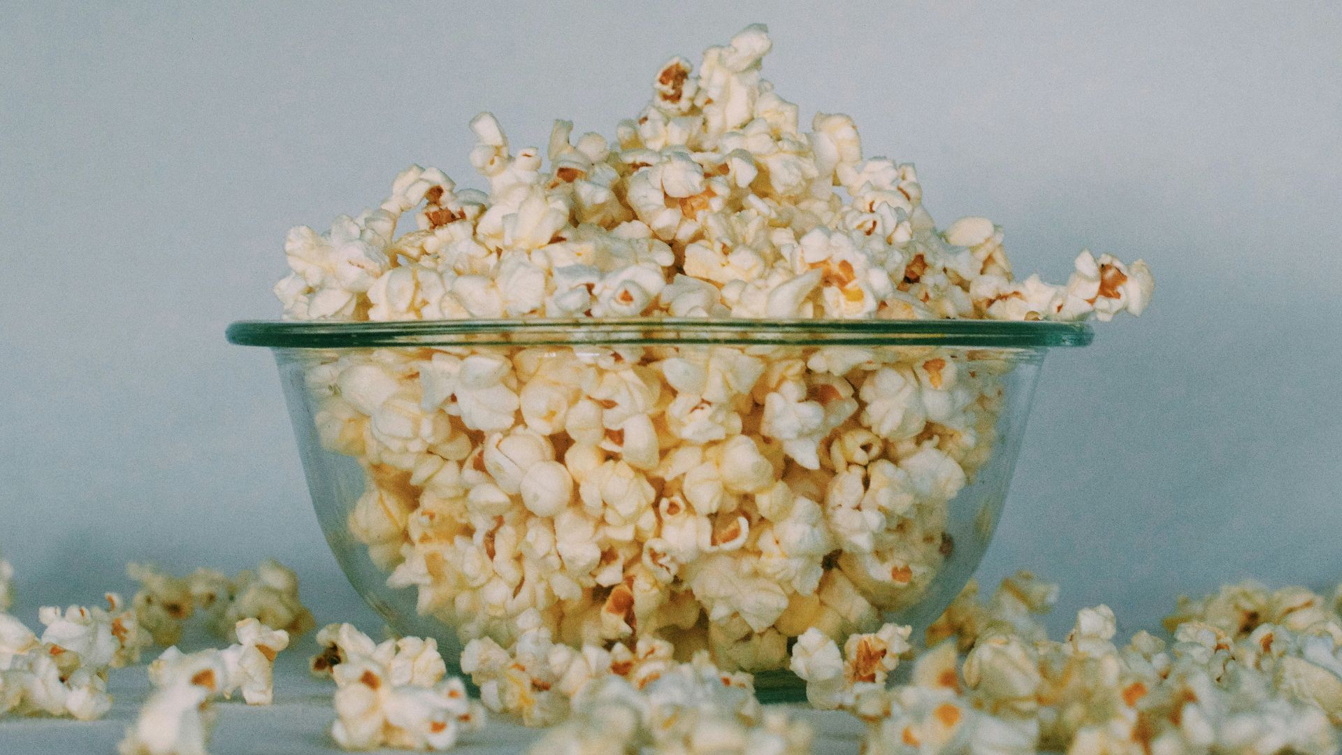 popcorns on clear glass bowl