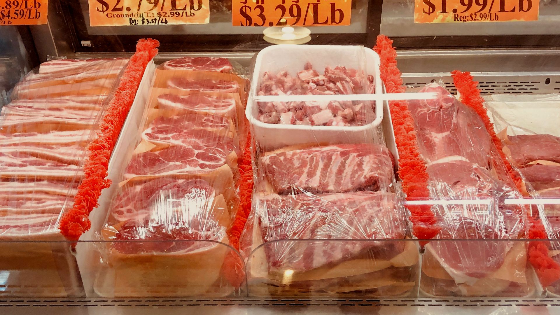 File:Kowloon Market (46068705804).jpg