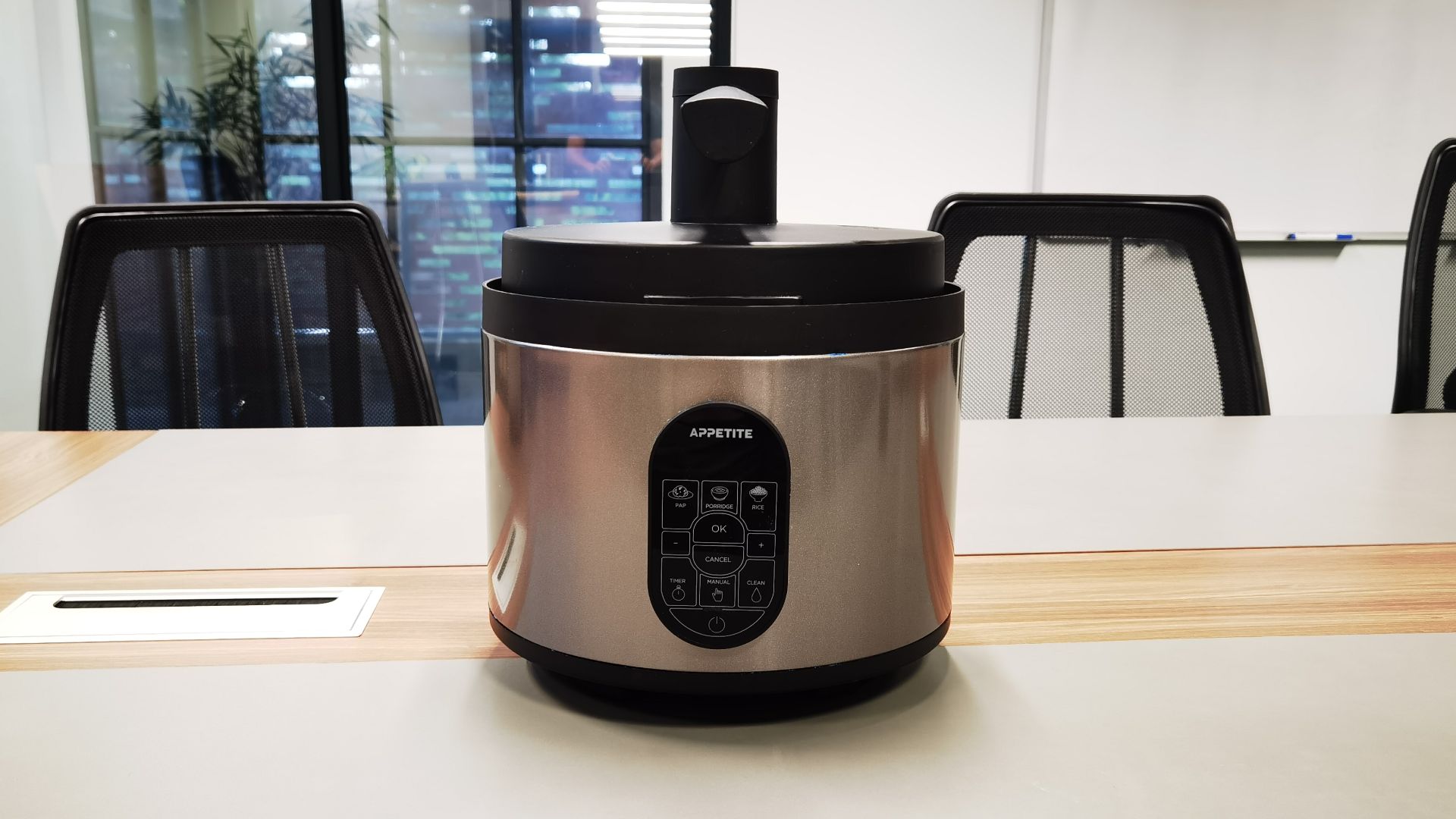 File:The Appetite Automatic Pap Maker-Cooker with Multi Cooker Function.jpg