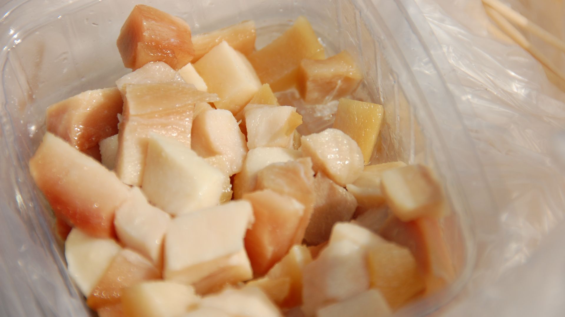 File:Kæstur Hákarl (2687588405).jpg