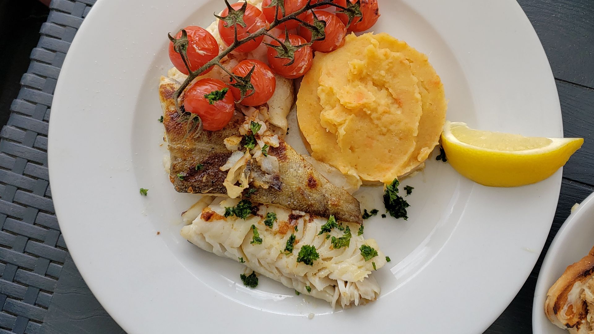 File:Pan Fried Cod - Cafe de la mer 2024-04-17.jpg