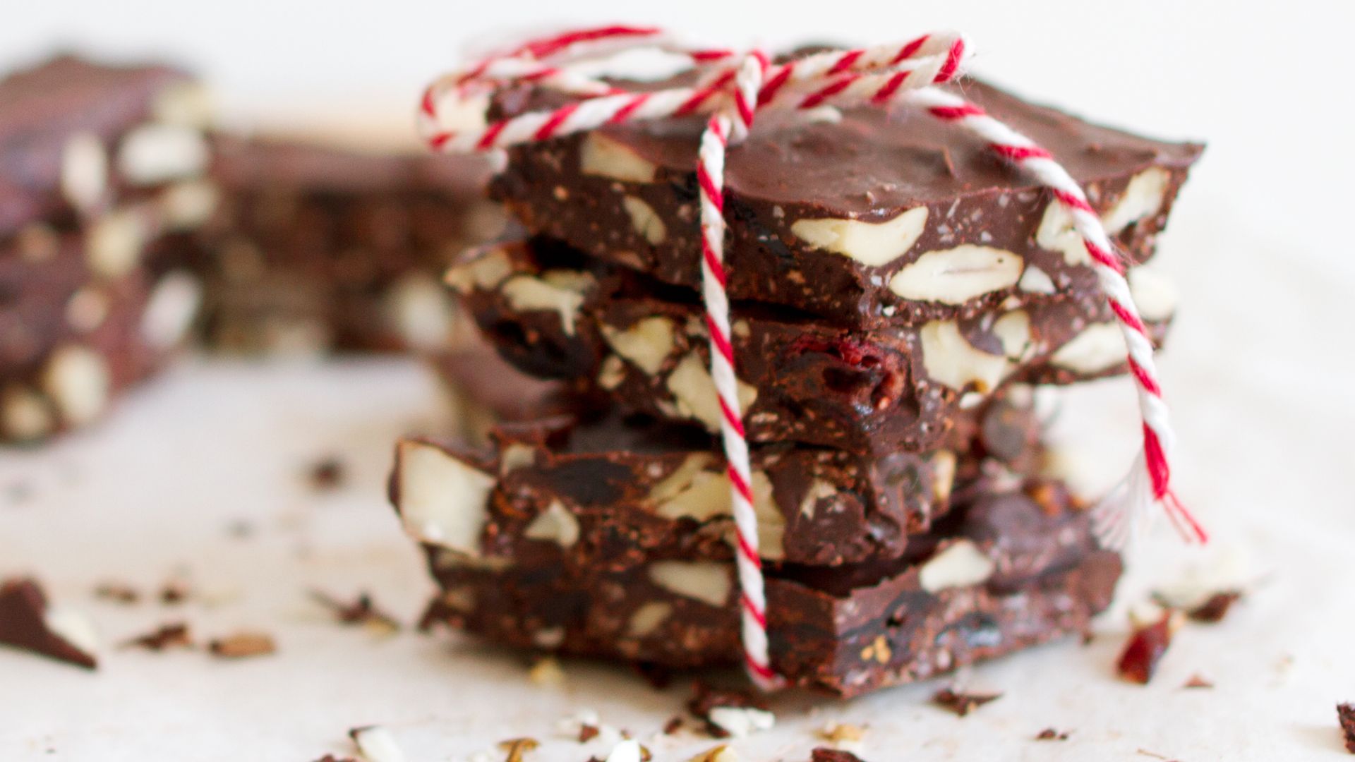 File:DIY Christmas Chocolates (Unsplash).jpg