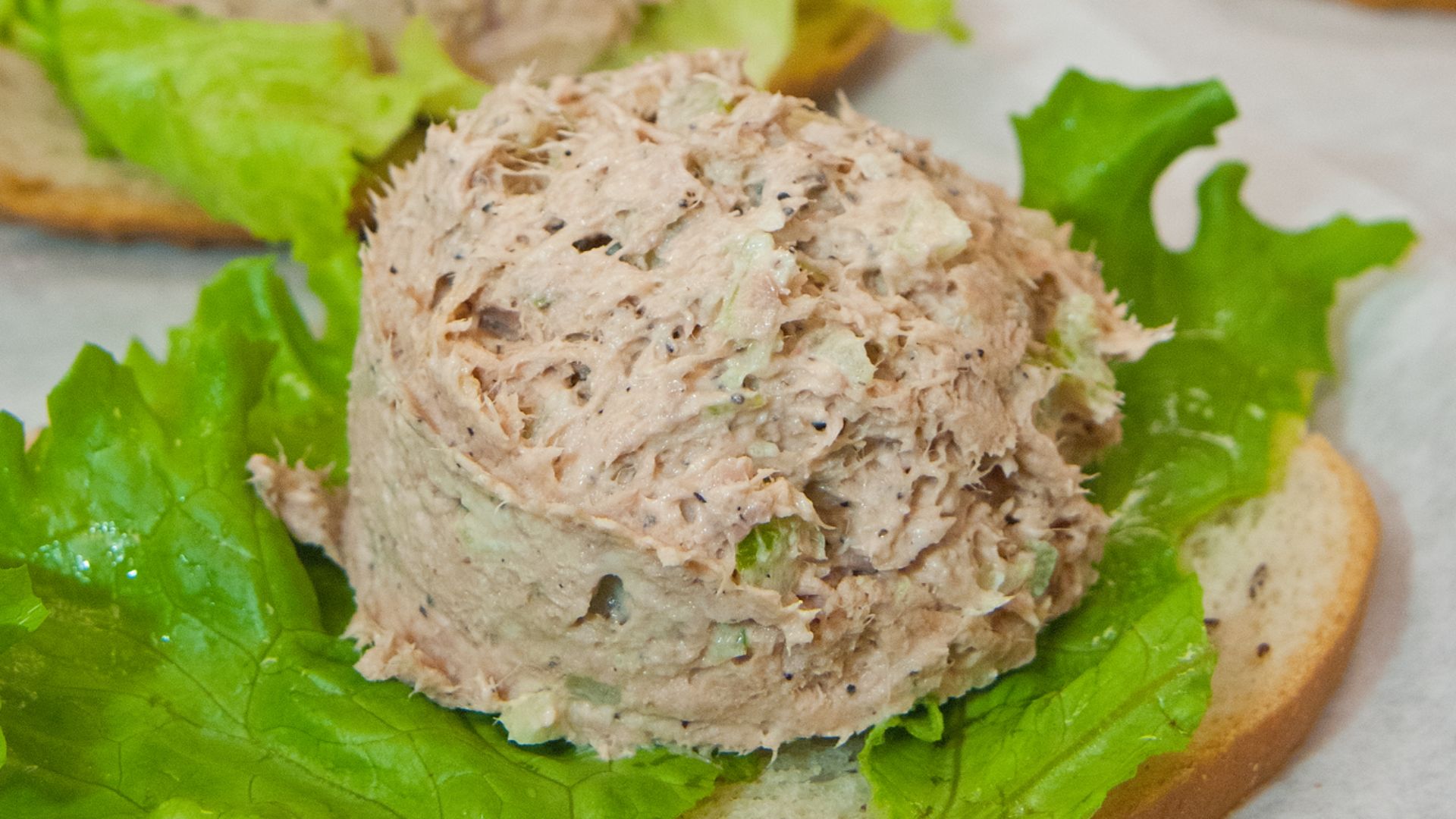 File:Tuna fish sandwiches for the National School Lunch Program (1).jpg