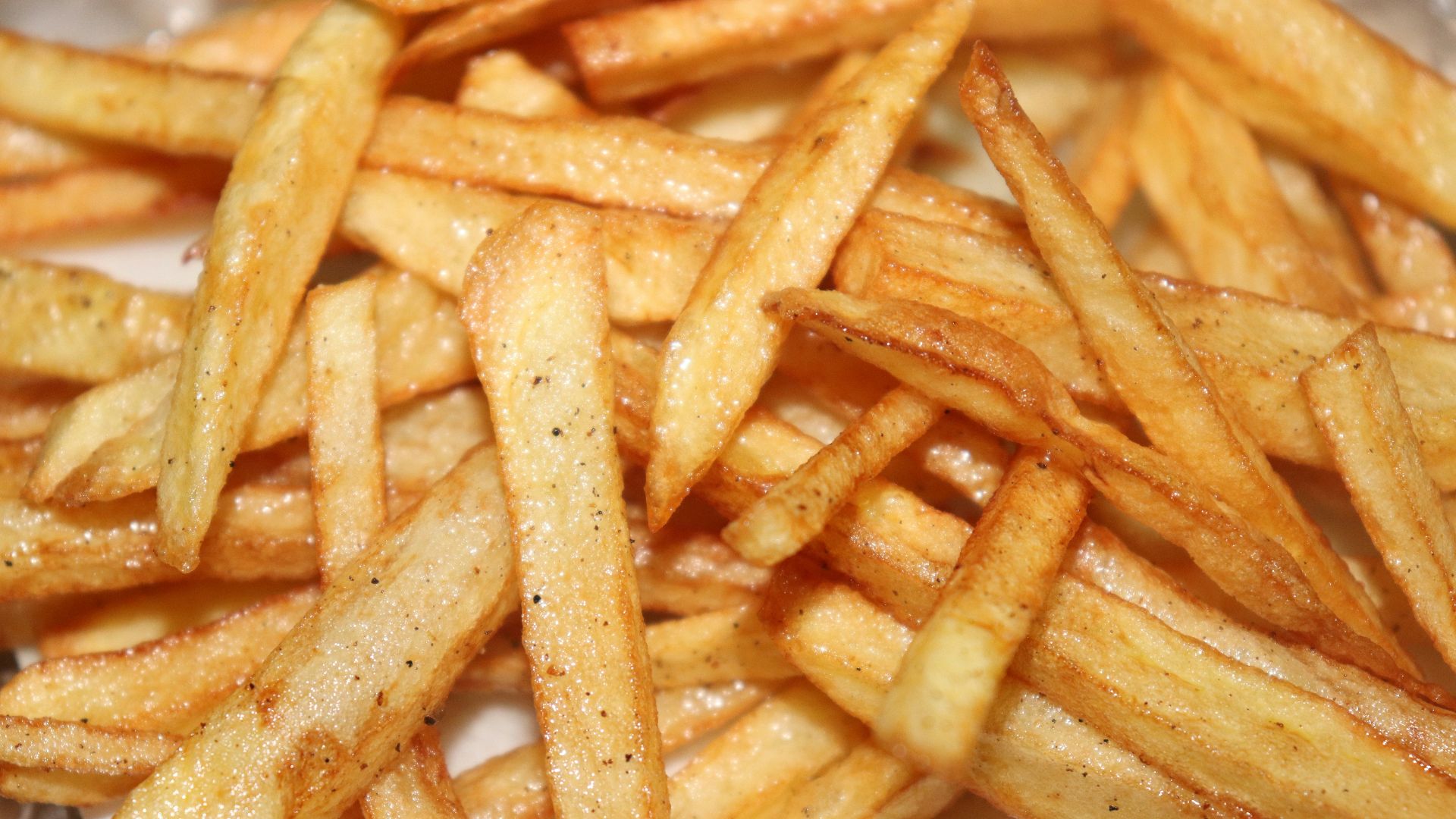 potato fries on white ceramic plate