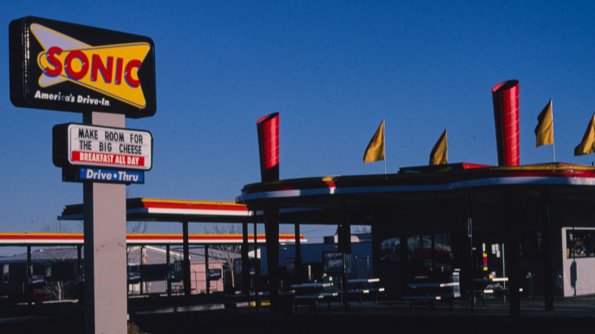 File:Sonic Drive-In Restaurant, Central Valley, Route 66, Albuquerque, New Mexico LOC 24895082348.jpg