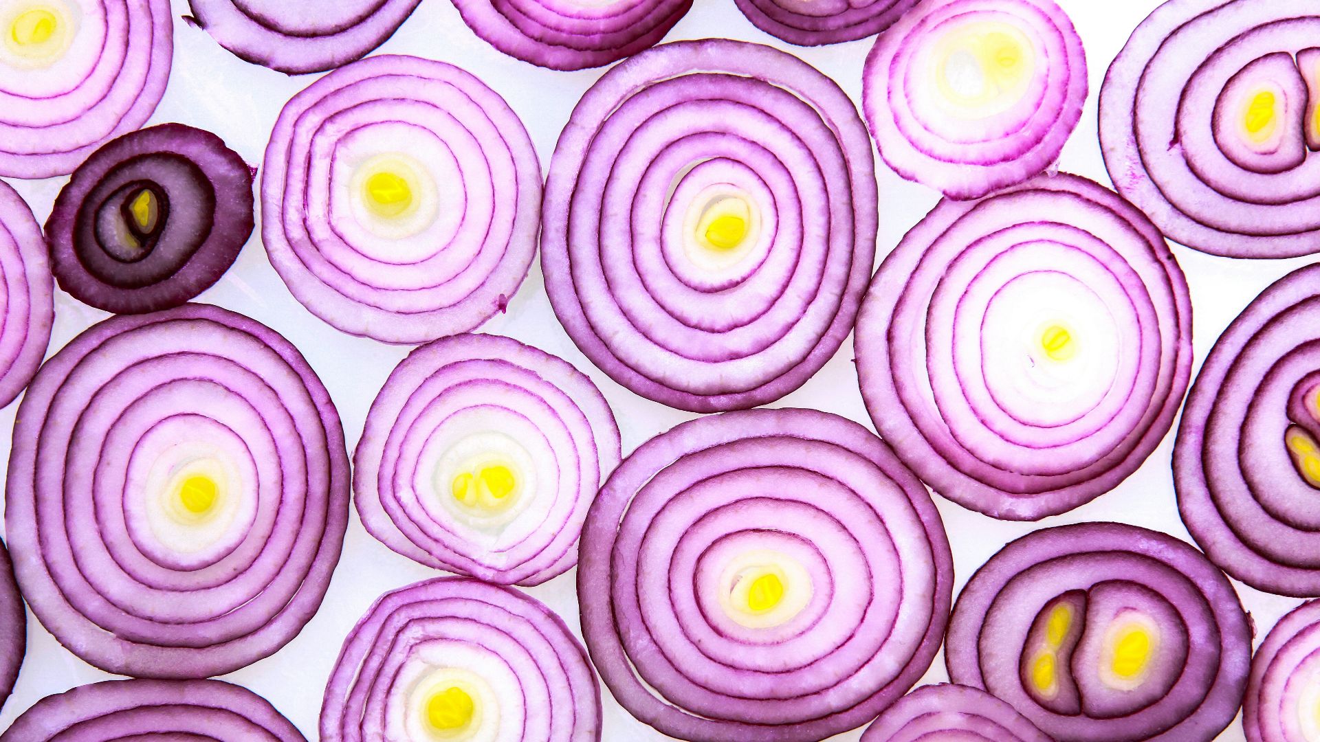 sliced onion