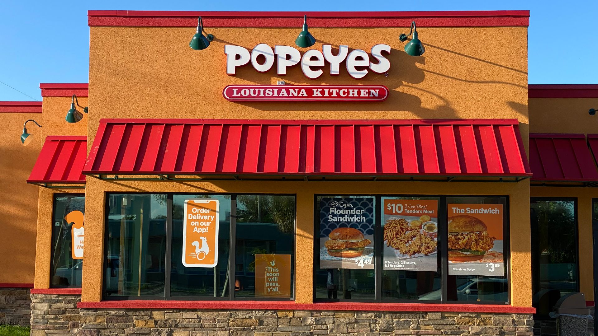 File:Popeyes Louisiana Kitchen (51195358373).jpg