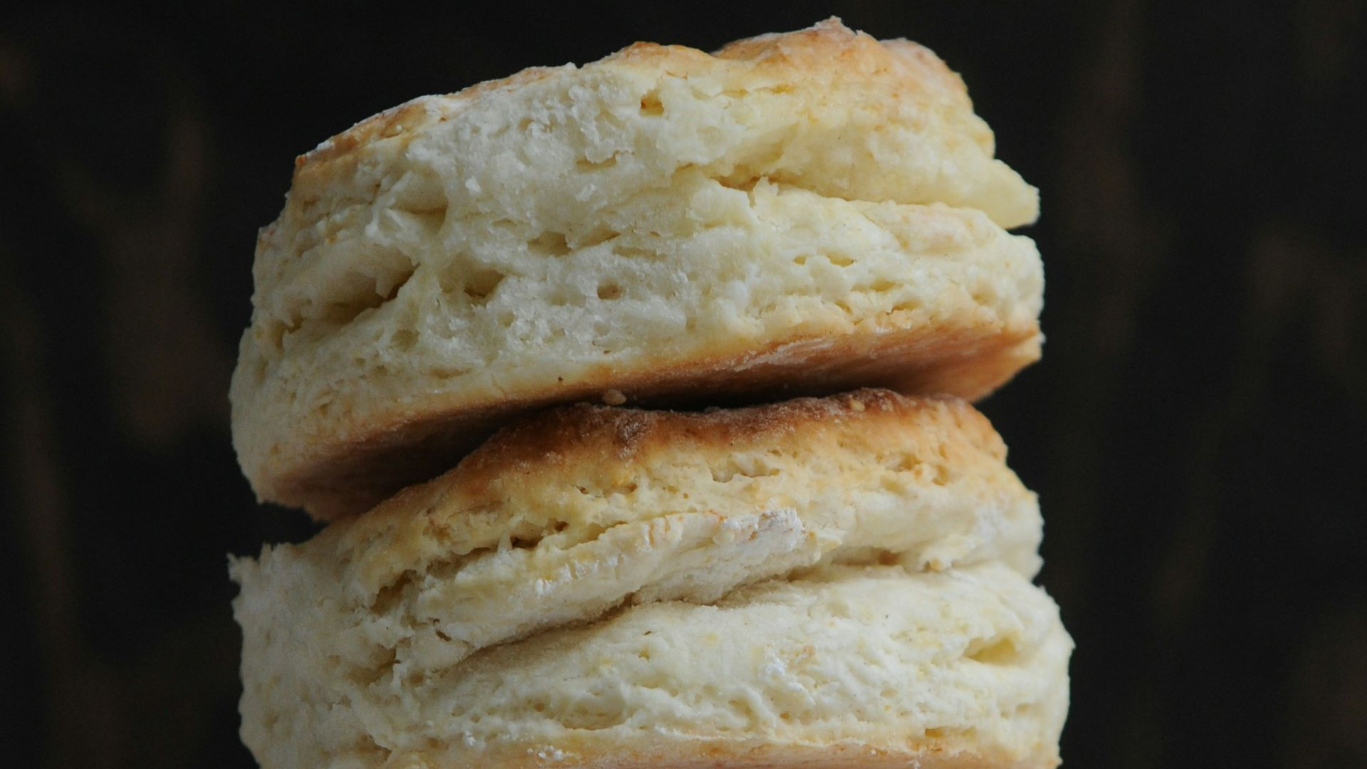 shallow focus photo of breads