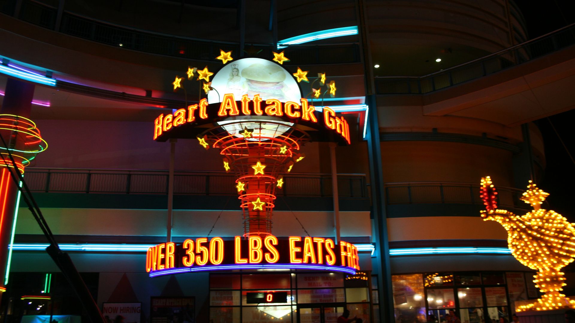 File:Heart Attack Grill, Las Vegas.JPG