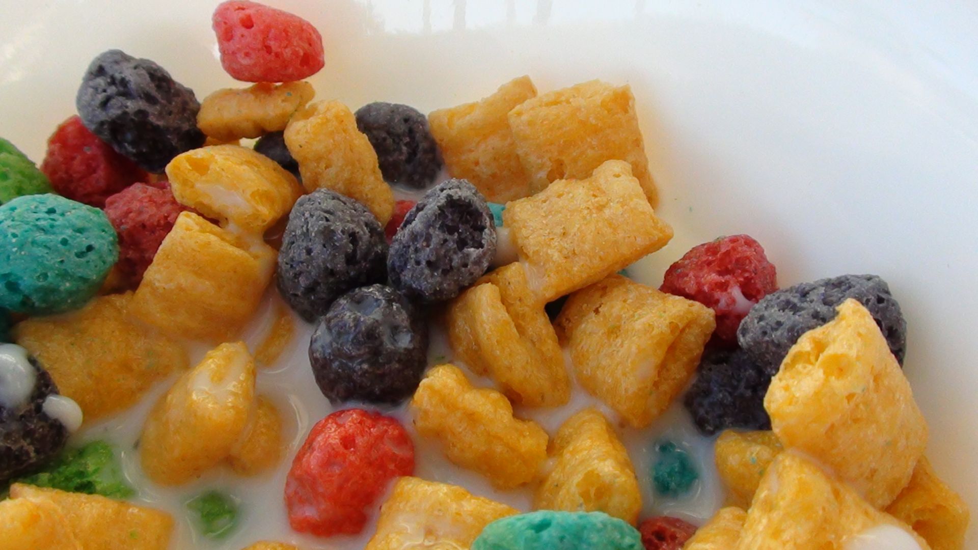 File:Cap'n Crunch Berries.jpg