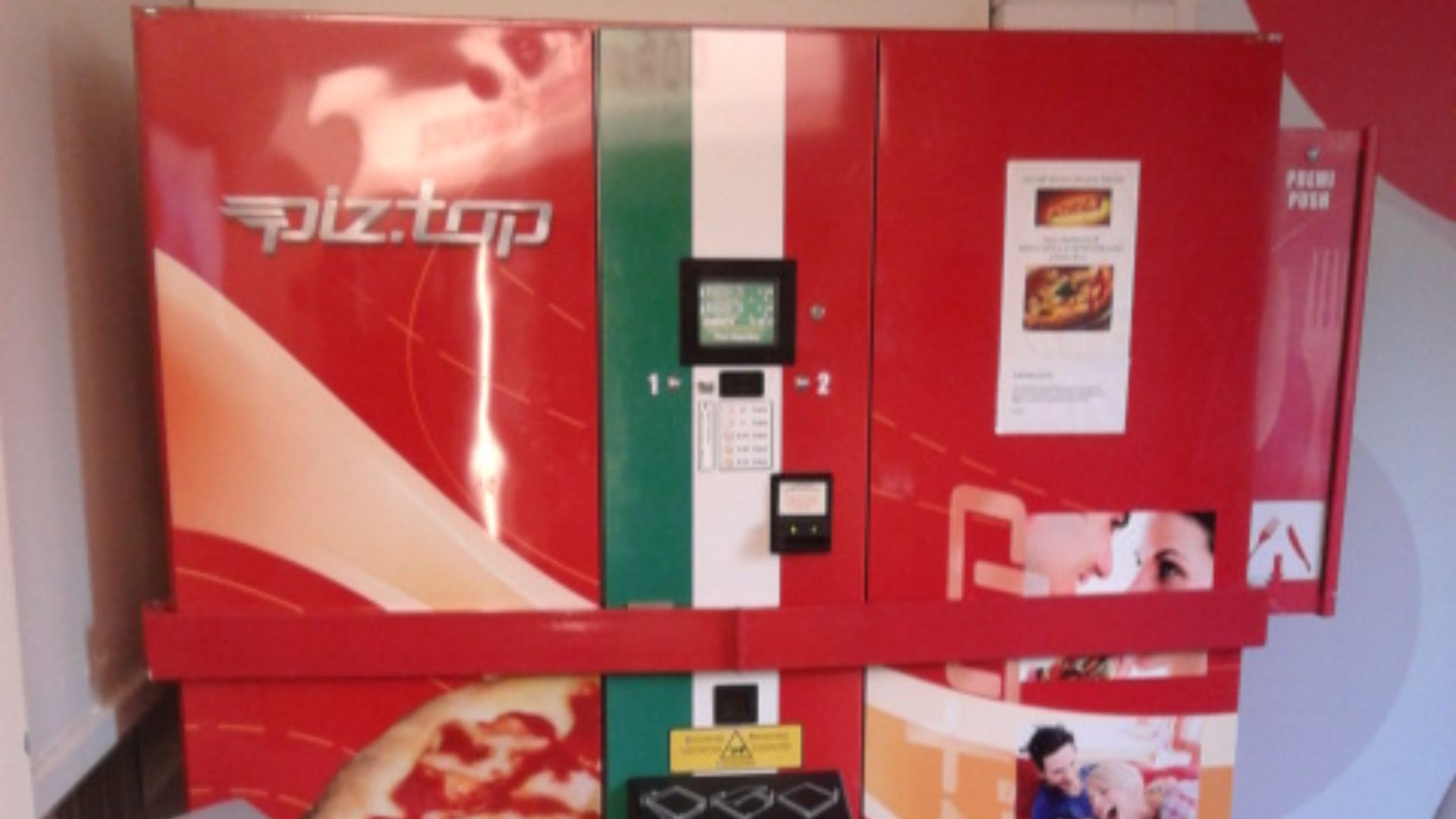 File:Hot pizza vending machine.jpg