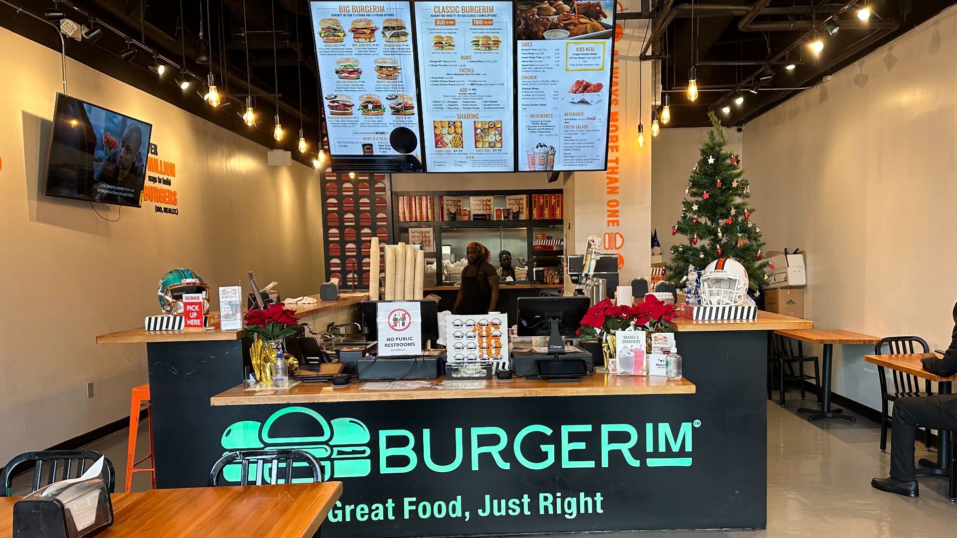 File:Burgerim Midtown Miami FL 2 Feb 2023 - 01.jpg