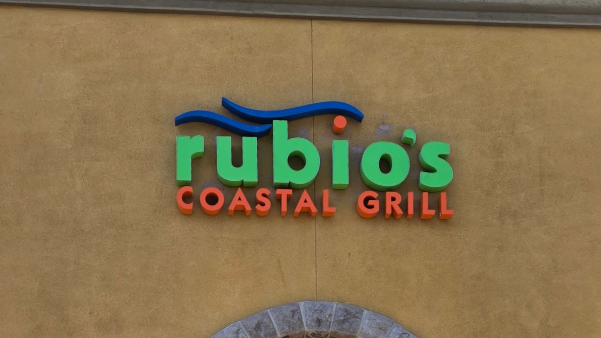File:Closed Rubios.jpg