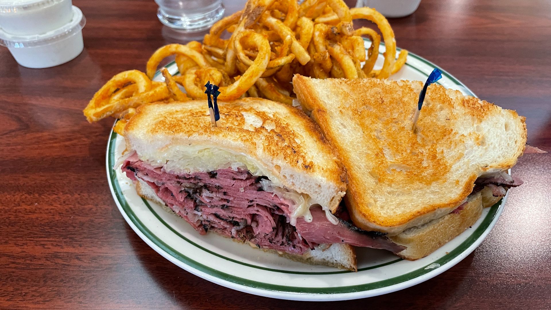 File:Pastrami Reuben from Brent's Deli.jpg