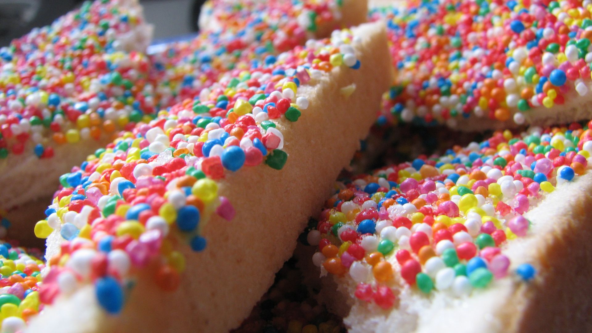 File:Fairy bread.jpg