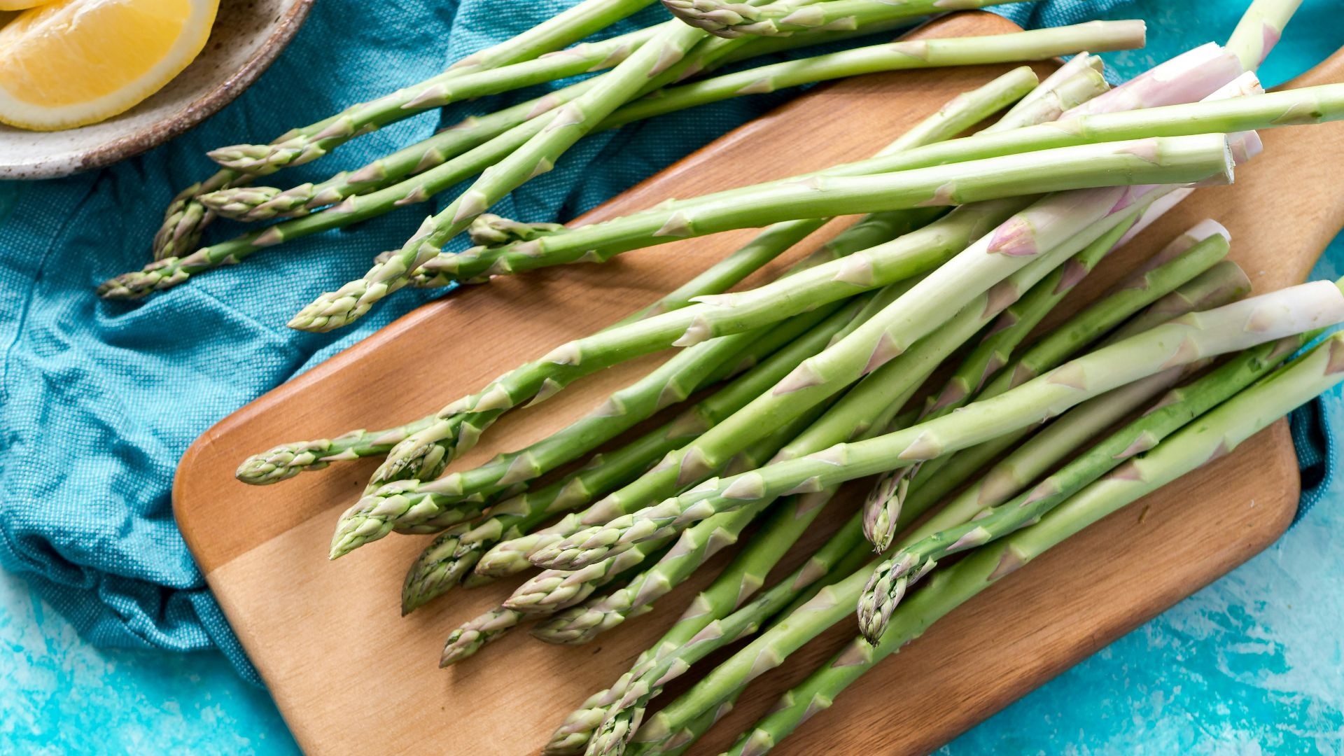 brown chopping board