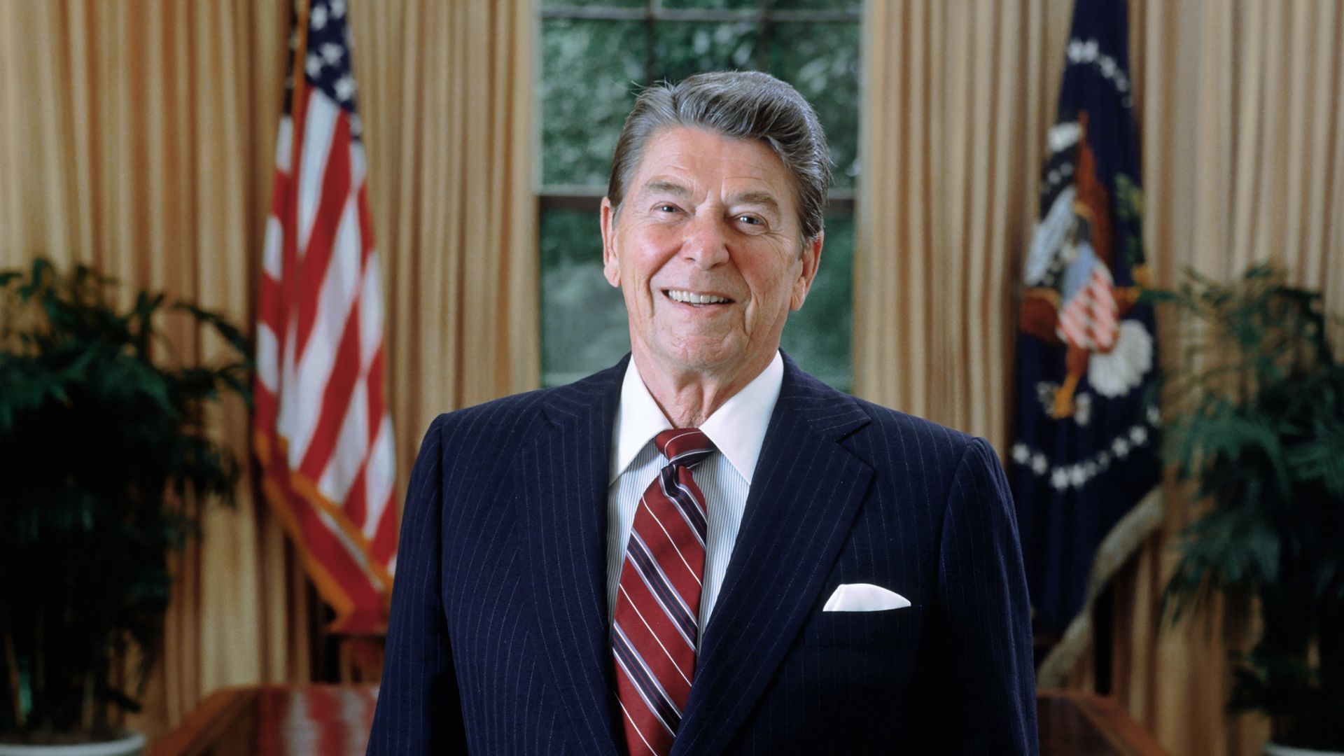 File:Ronald Reagan 1985 presidential portrait.jpg