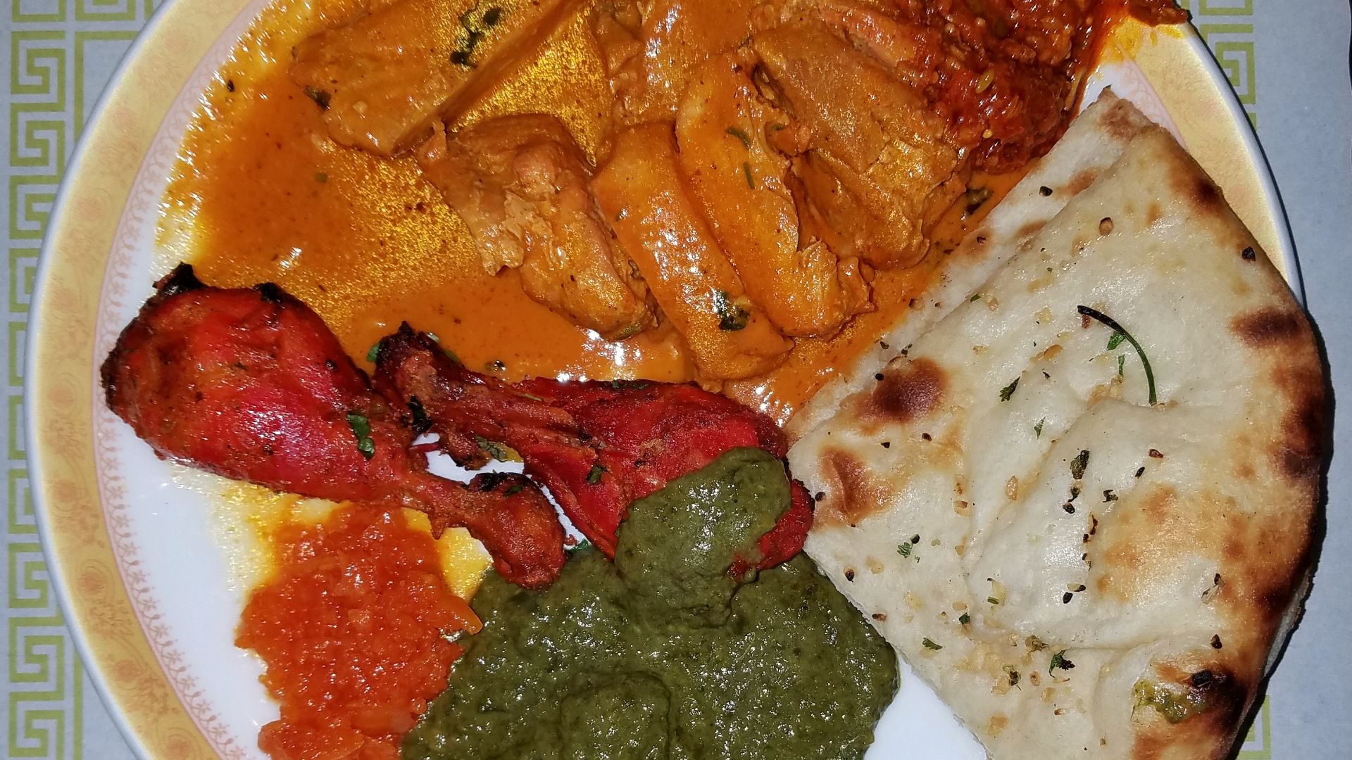 File:Indian buffet - Cambridge, MA.jpg
