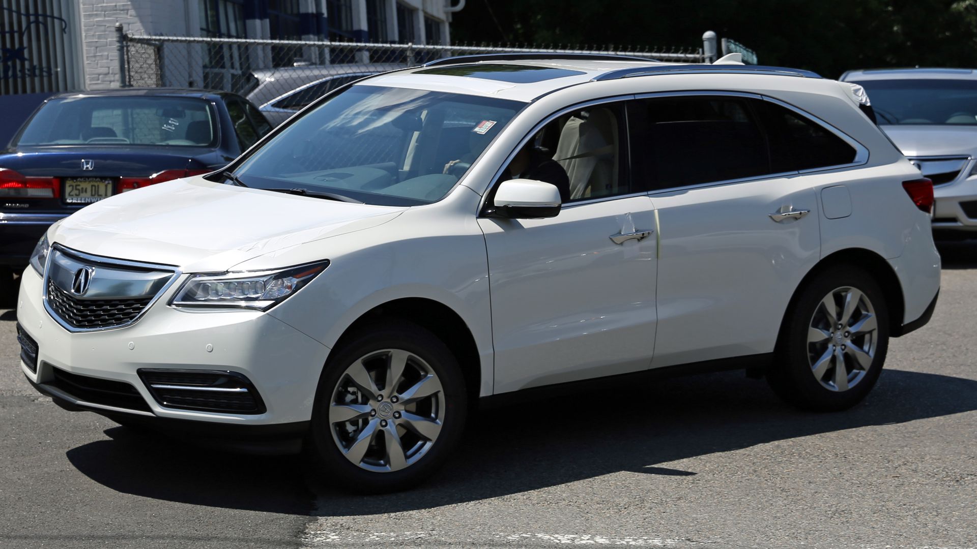 File:2014 Acura MDX Greenwich.jpg