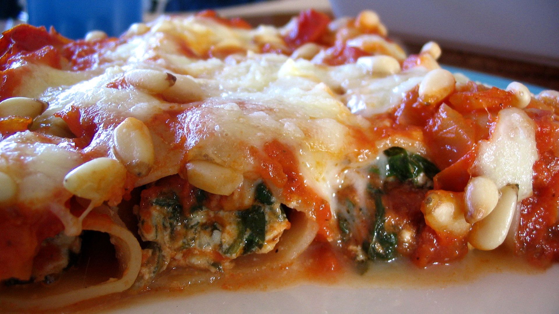 File:Cannelloni ready to eat (504724484).jpg