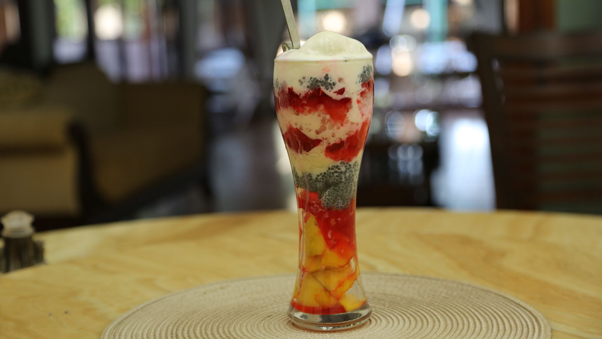 File:Falooda Homemade.JPG
