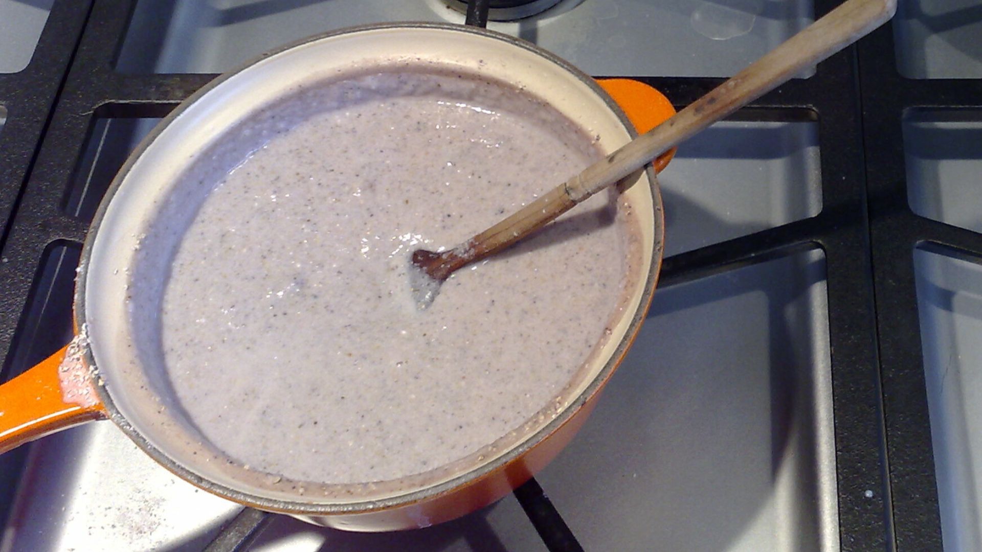 File:Atole.jpg