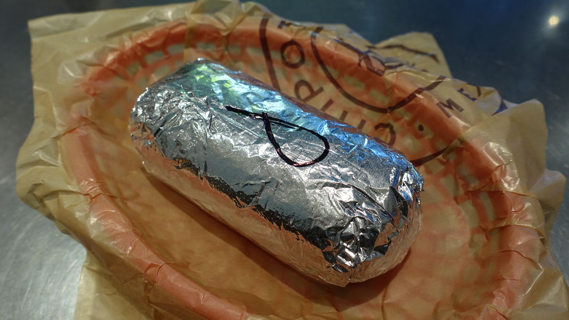File:Burrito, Chipotle Mexican Grill, Rue de Montfaucon, Paris 003.jpg