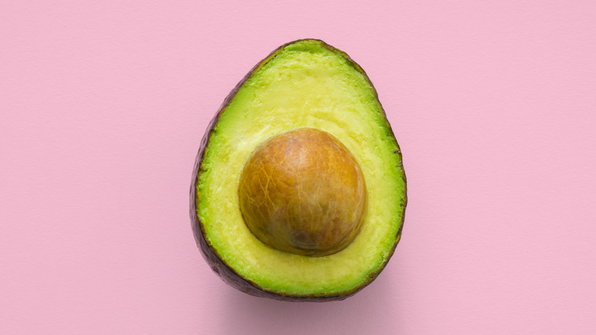 sliced green avocado fruit