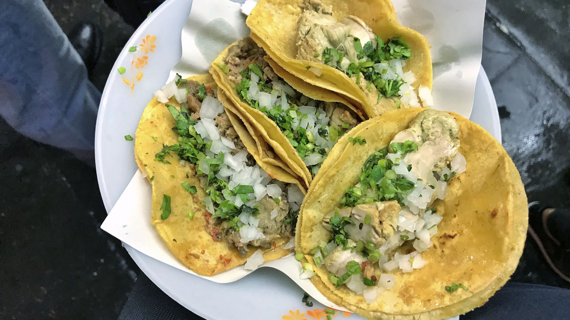 File:Suadero, sesos (41205623390).jpg