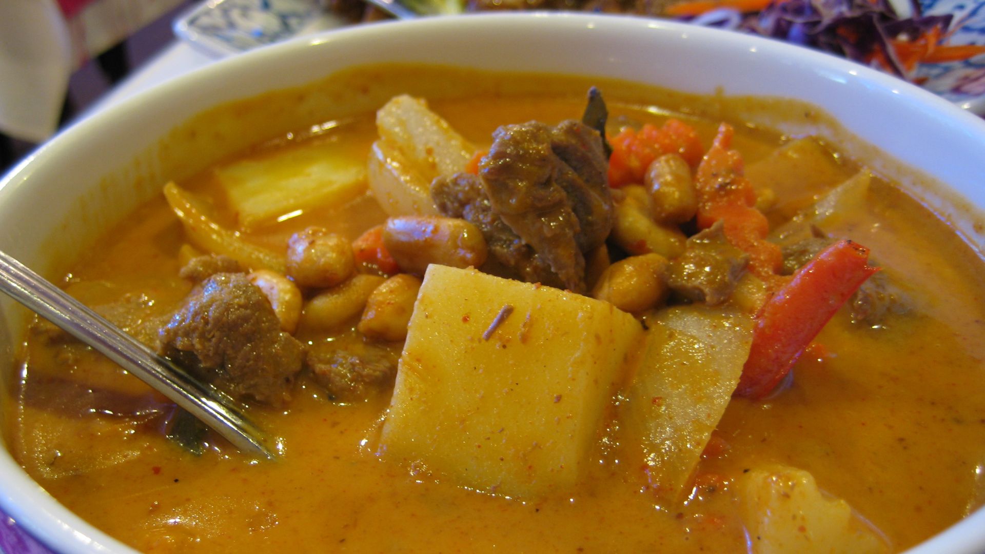 File:Thai Village - Dinner.jpg