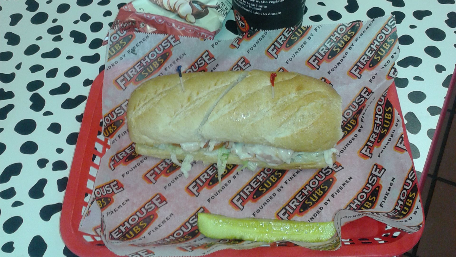 File:Sandwich and drink, with pickle spear, Firehouse Subs.jpg