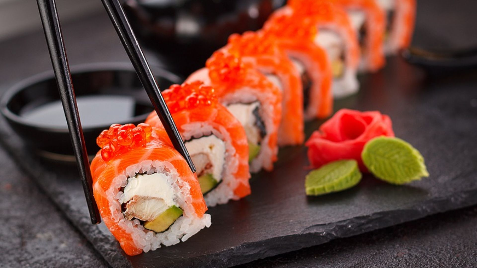 File:Sushi-2853382 960 720.jpg