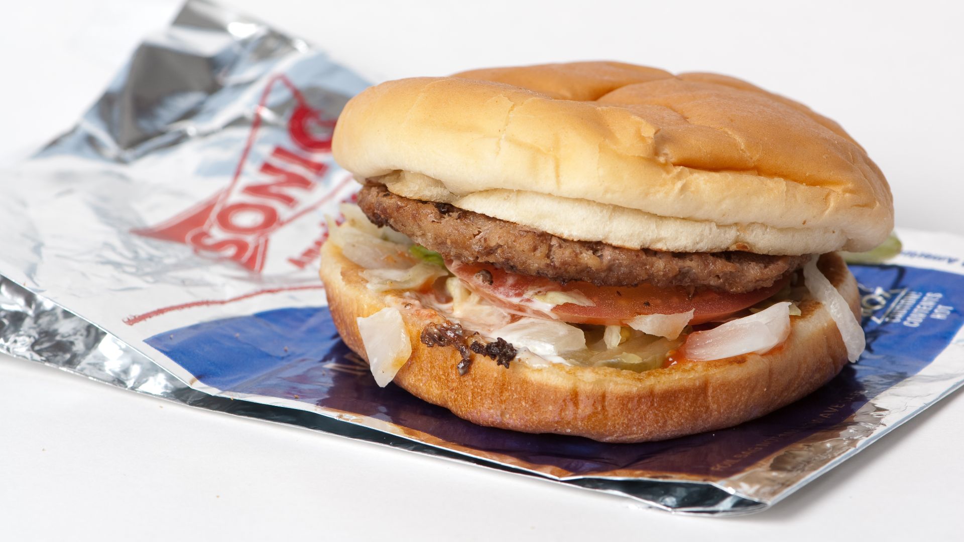 File:Jr. Deluxe Burger from Sonic Drive-In.jpg
