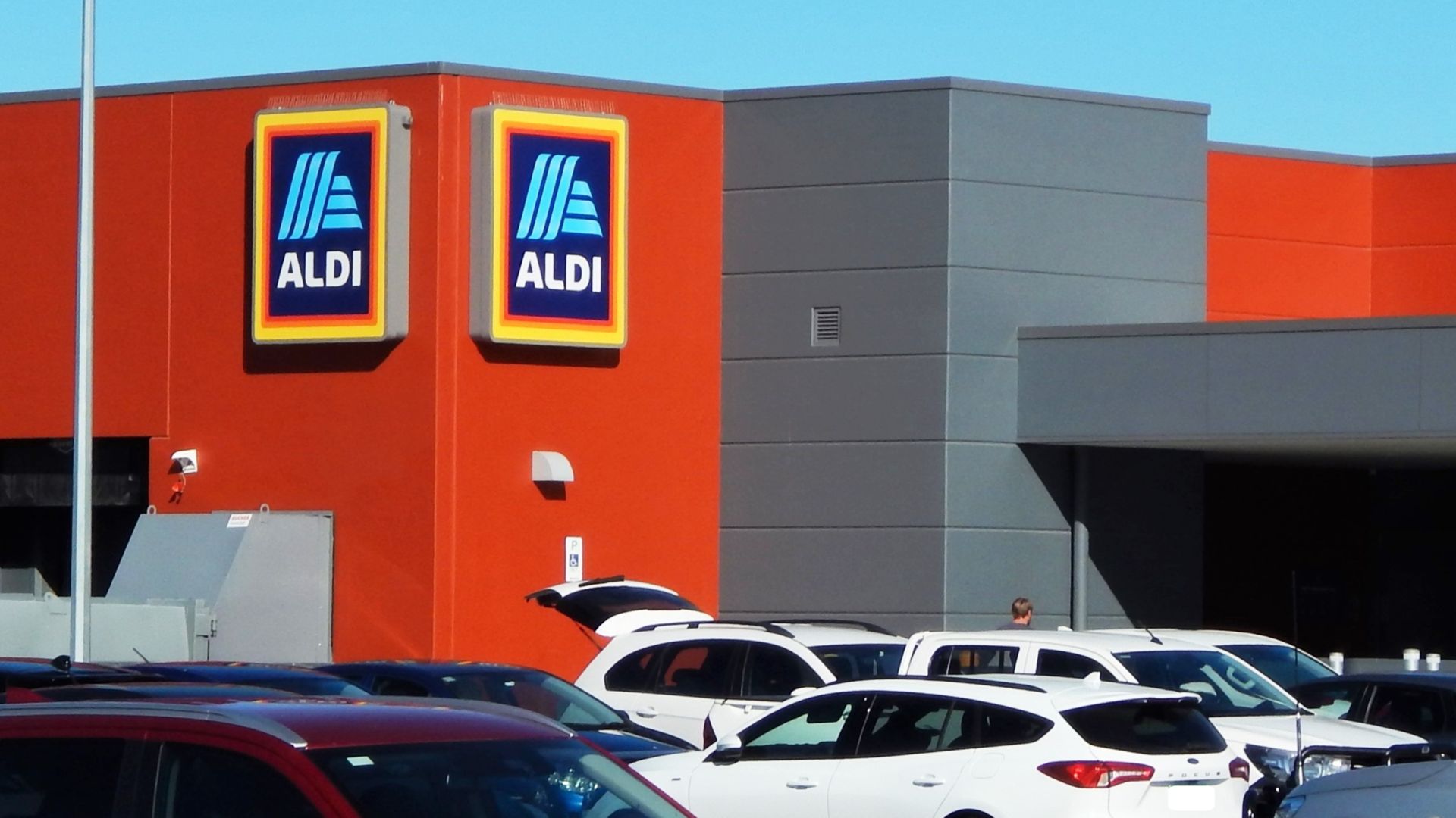 File:Aldi Rockhampton2.jpg