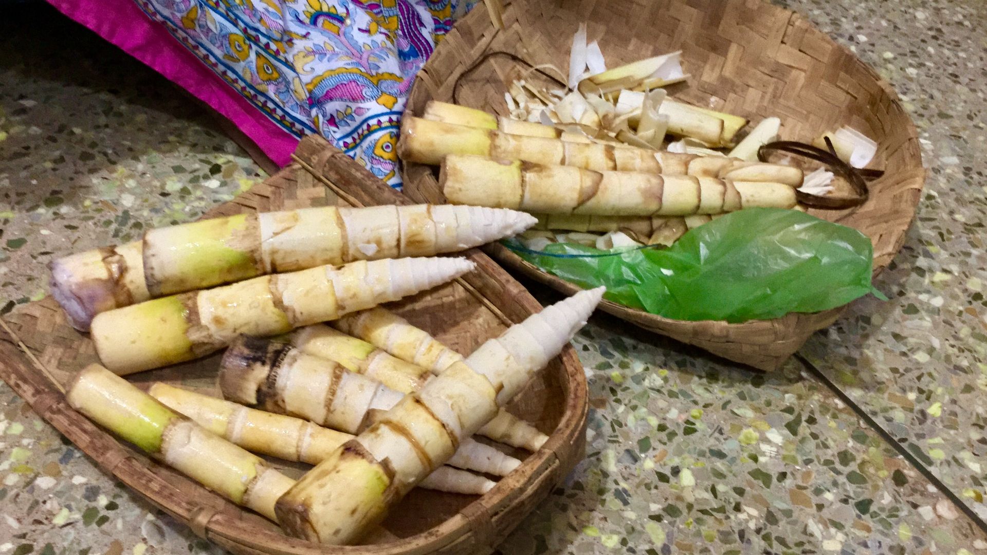 File:Bamboo shoots 01.jpg